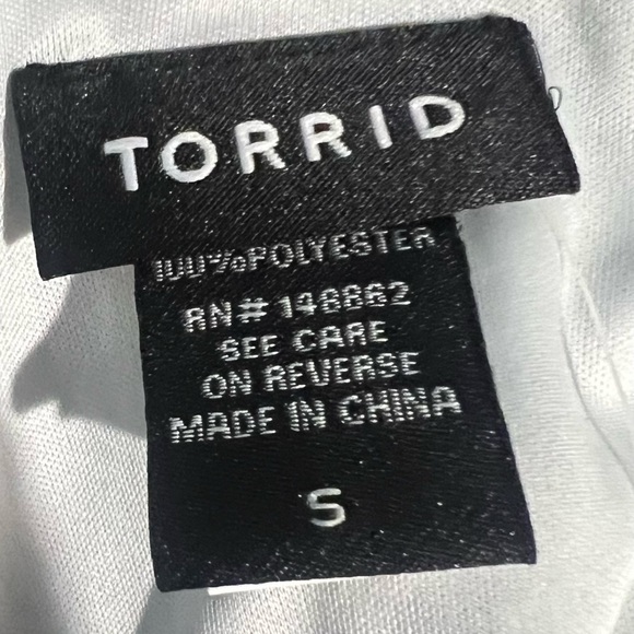 Torrid NWT dress top with blue flowers sz 5 - Picture 3 of 5
